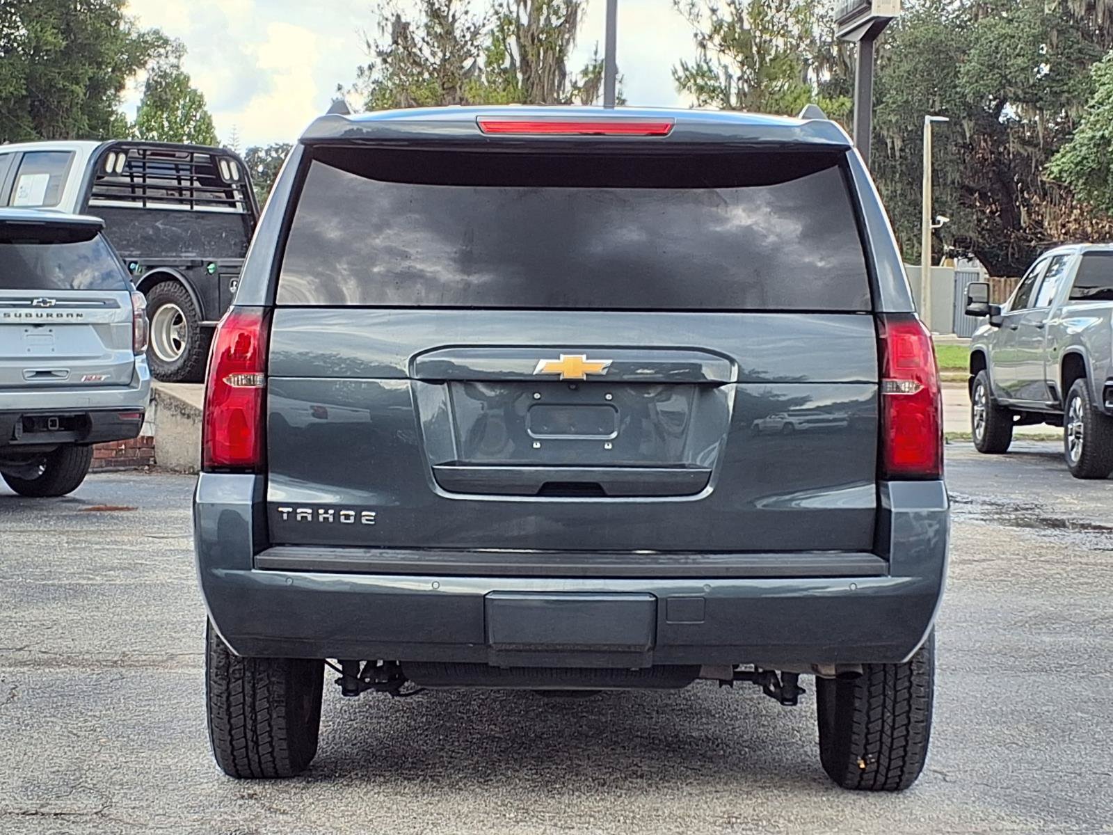 Certified 2019 Chevrolet Tahoe LT w/ Luxury Package AWD/4WD image 5