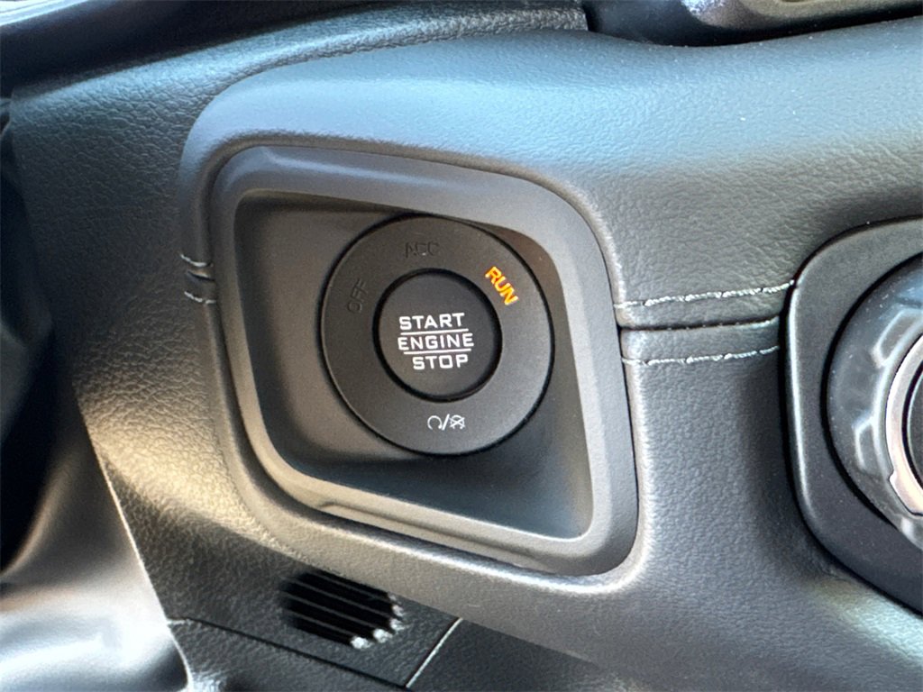 New 2025 Jeep Wrangler Unlimited Sahara image 31