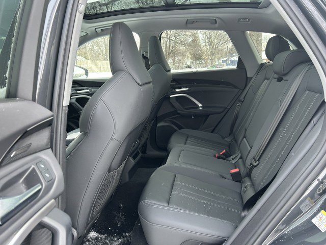Certified 2025 Audi Q5 Premium Plus w/ Premium Plus image 21
