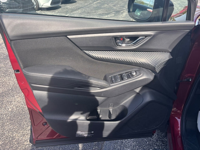 Used 2025 Subaru Ascent Premium image 12