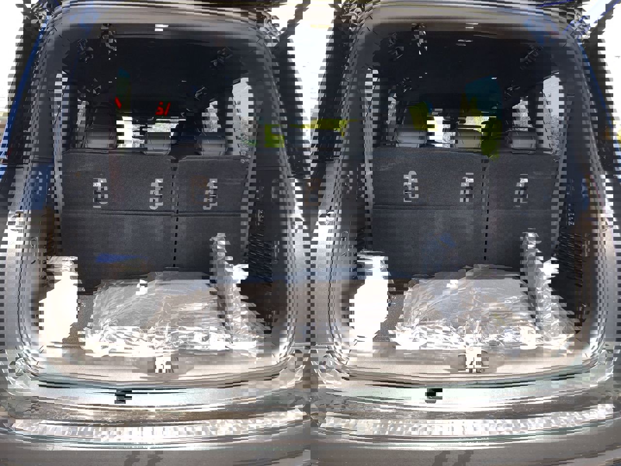 New 2026 Nissan Armada PRO-4X w/ Captain's Chari Seat Package image 17