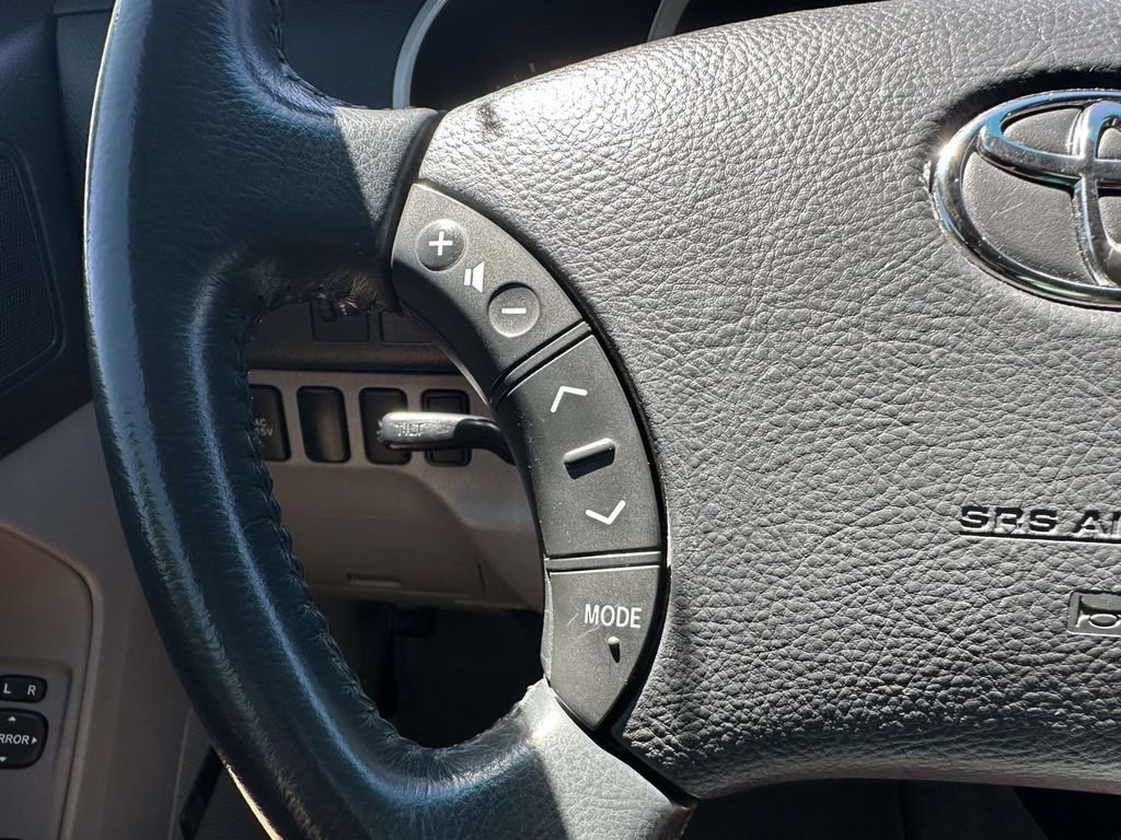Used 2008 Toyota 4Runner SR5 RWD image 13