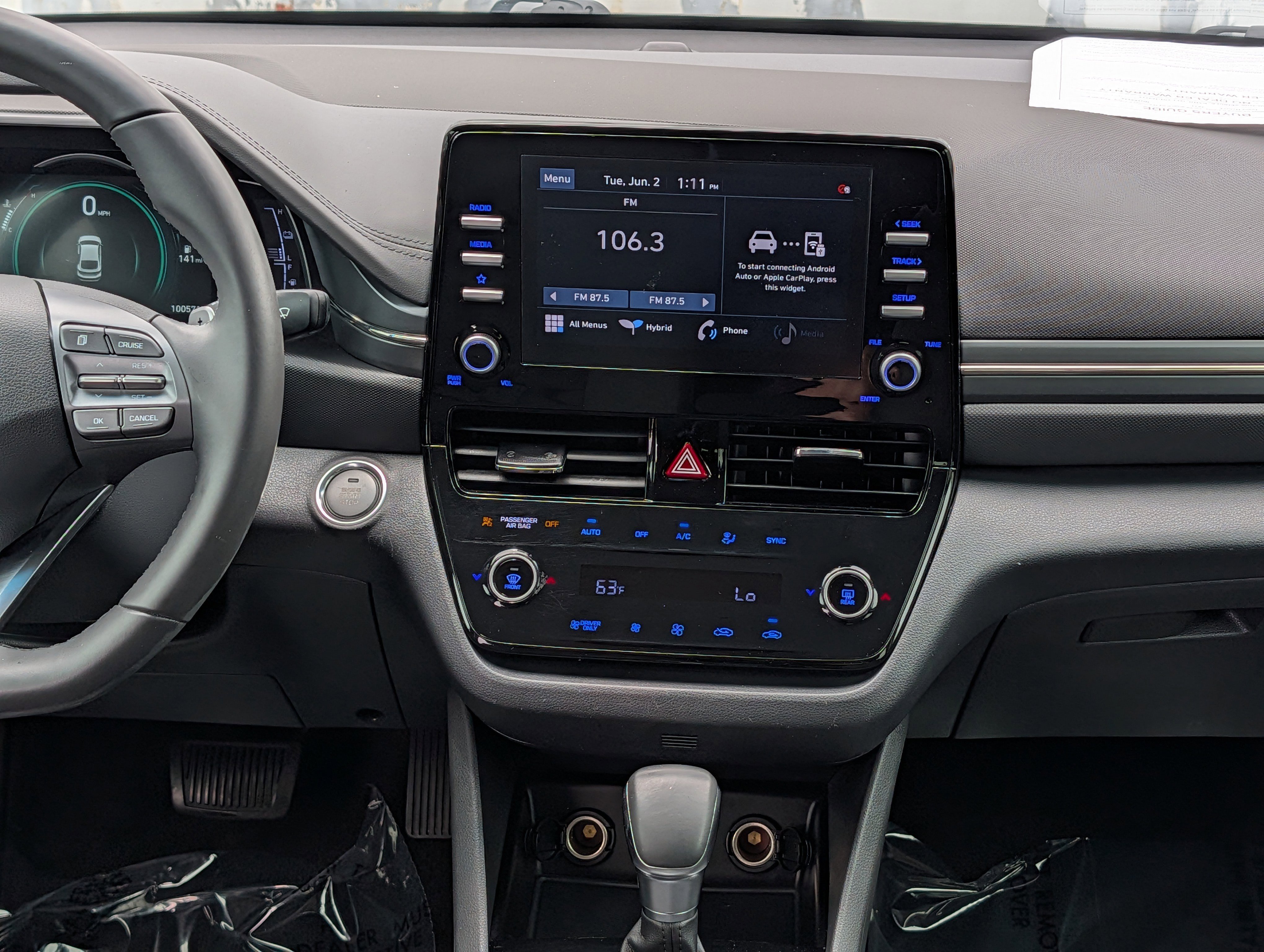 Used 2022 Hyundai Ioniq SE FWD image 17