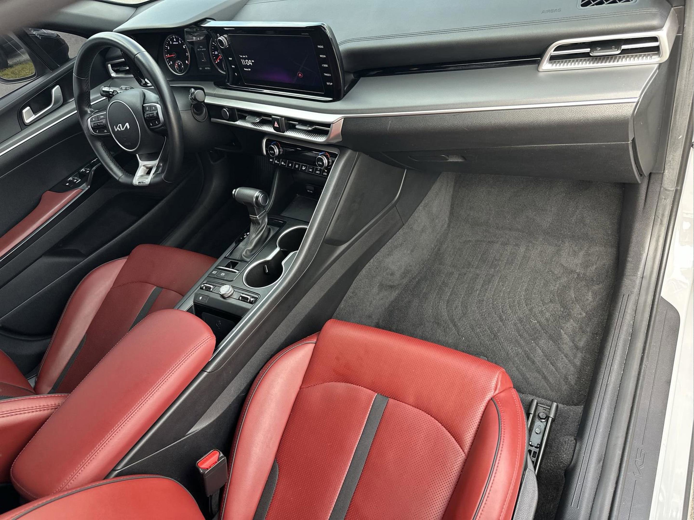 Used 2024 Kia K5 GT-Line w/ GT-Line Premium Package image 17