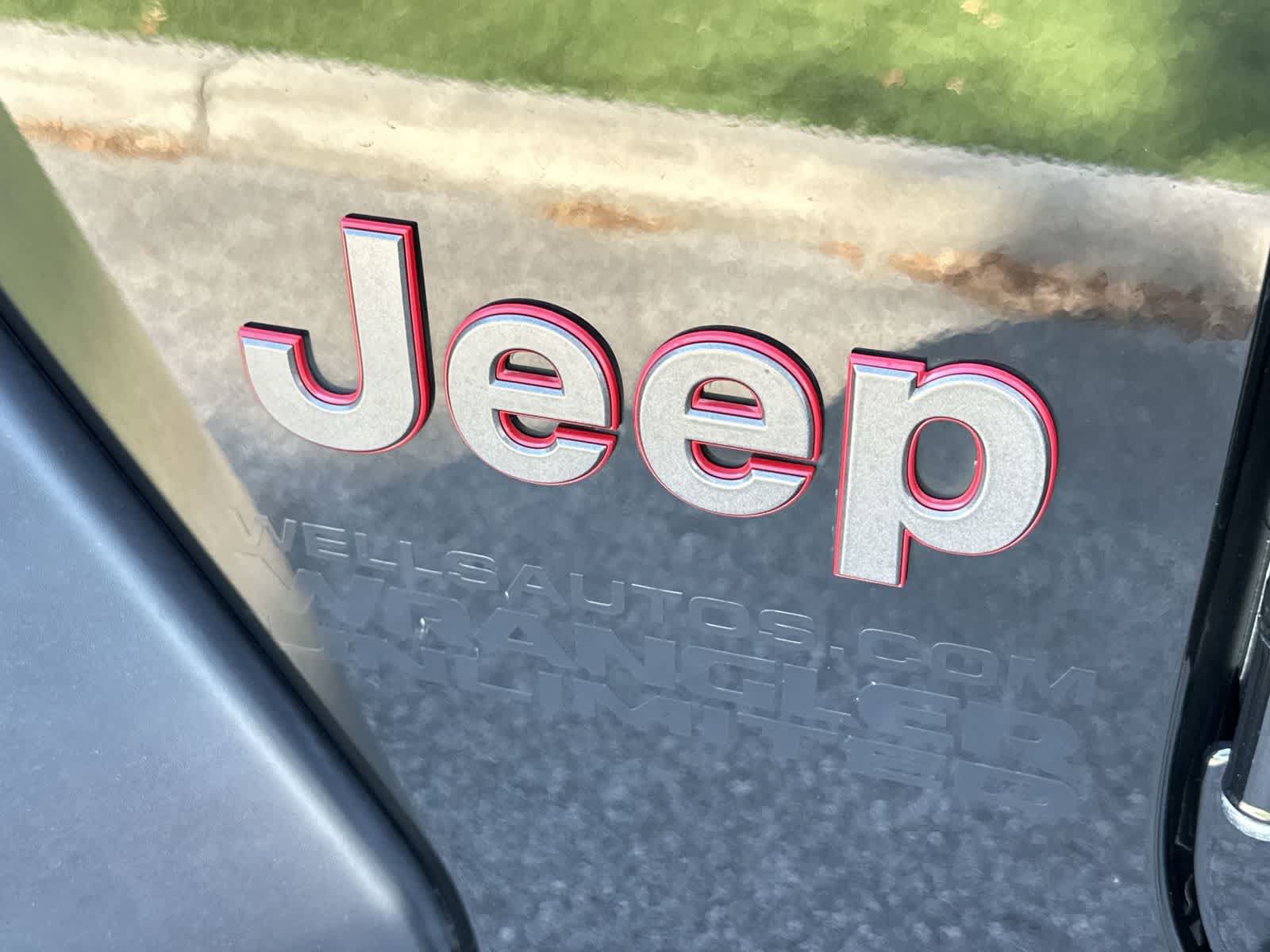 Used 2018 Jeep Wrangler Unlimited Rubicon AWD/4WD image 10