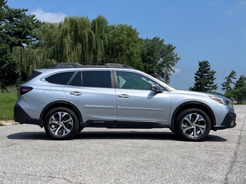 Used 2021 Subaru Outback Limited XT w/ Popular Package #2 AWD/4WD image 8