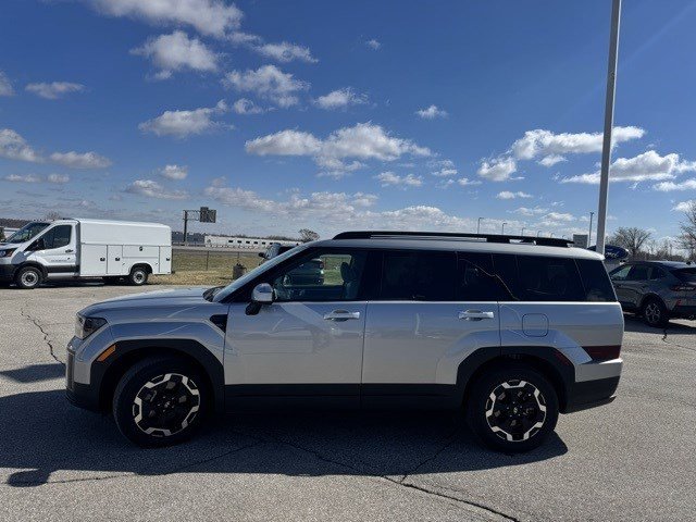 Used 2025 Hyundai Santa Fe SEL image 6