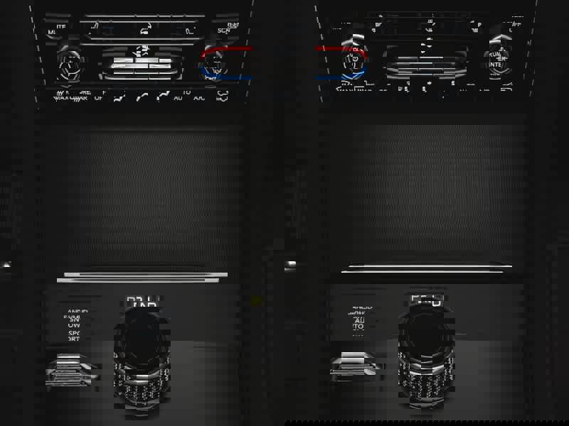 New 2025 Jeep Grand Cherokee Limited w/ Black Appearance Package image 24