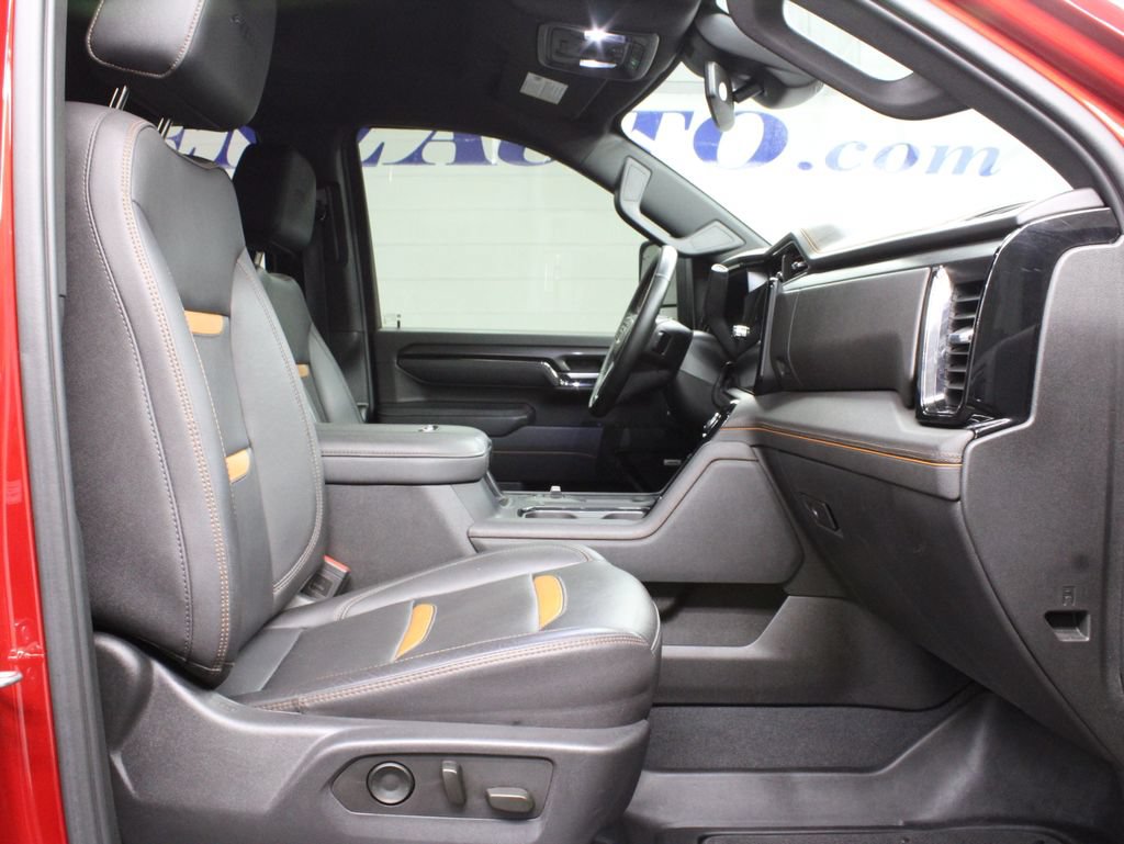 Used 2024 GMC Sierra 2500 AT4 w/ AT4 Preferred Package AWD/4WD image 40