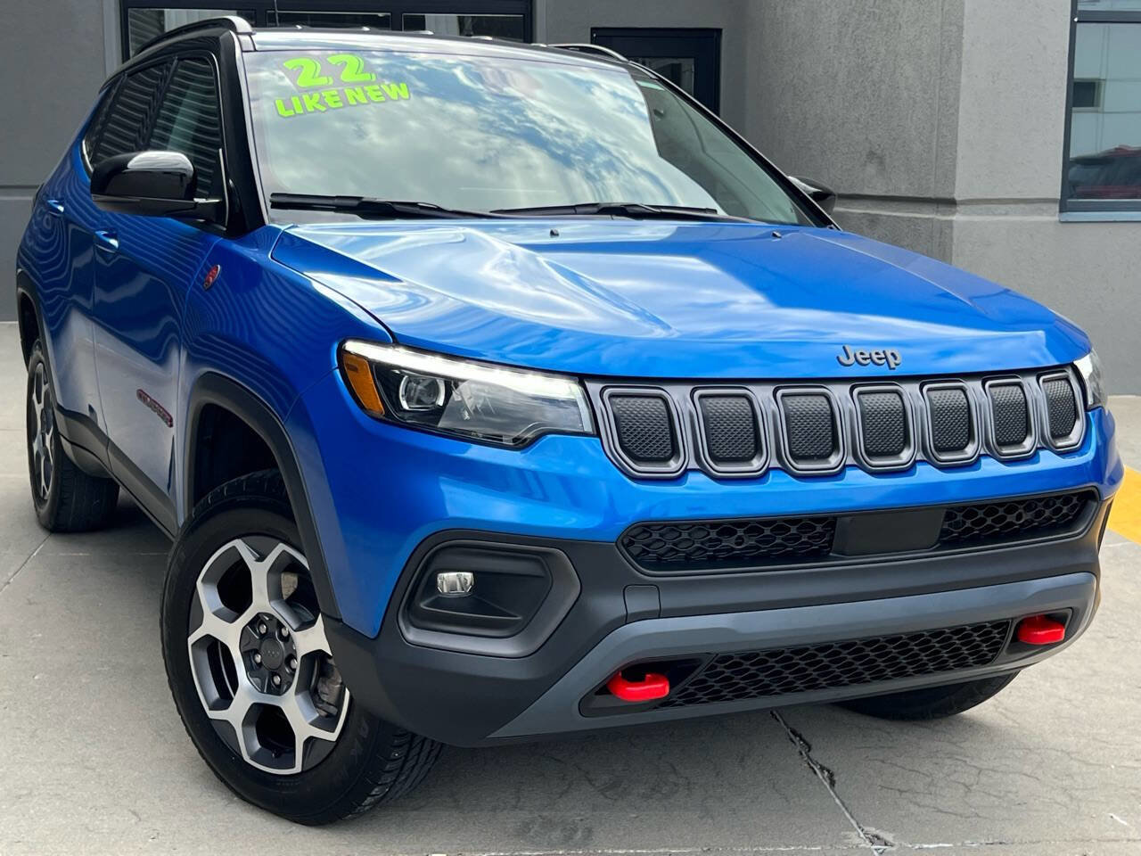 Used 2022 Jeep Compass Trailhawk w/ Trailhawk Elite Group image 5