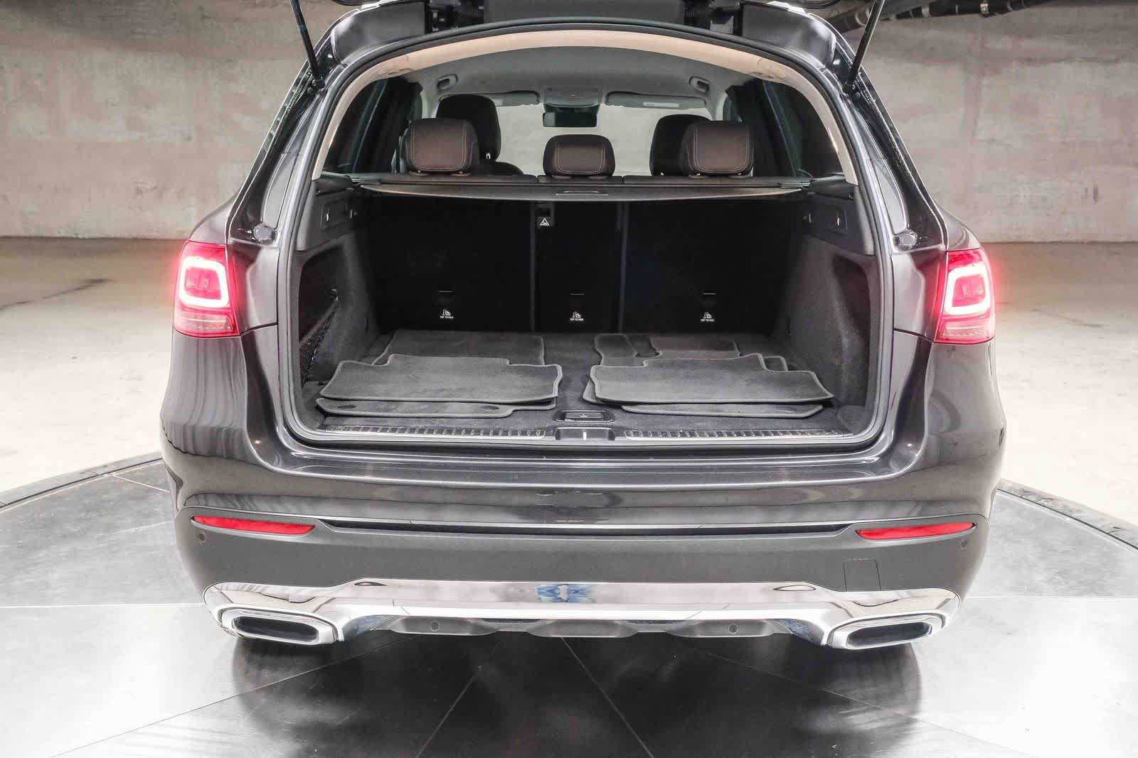 Certified 2022 Mercedes-Benz GLC 300 4MATIC image 33