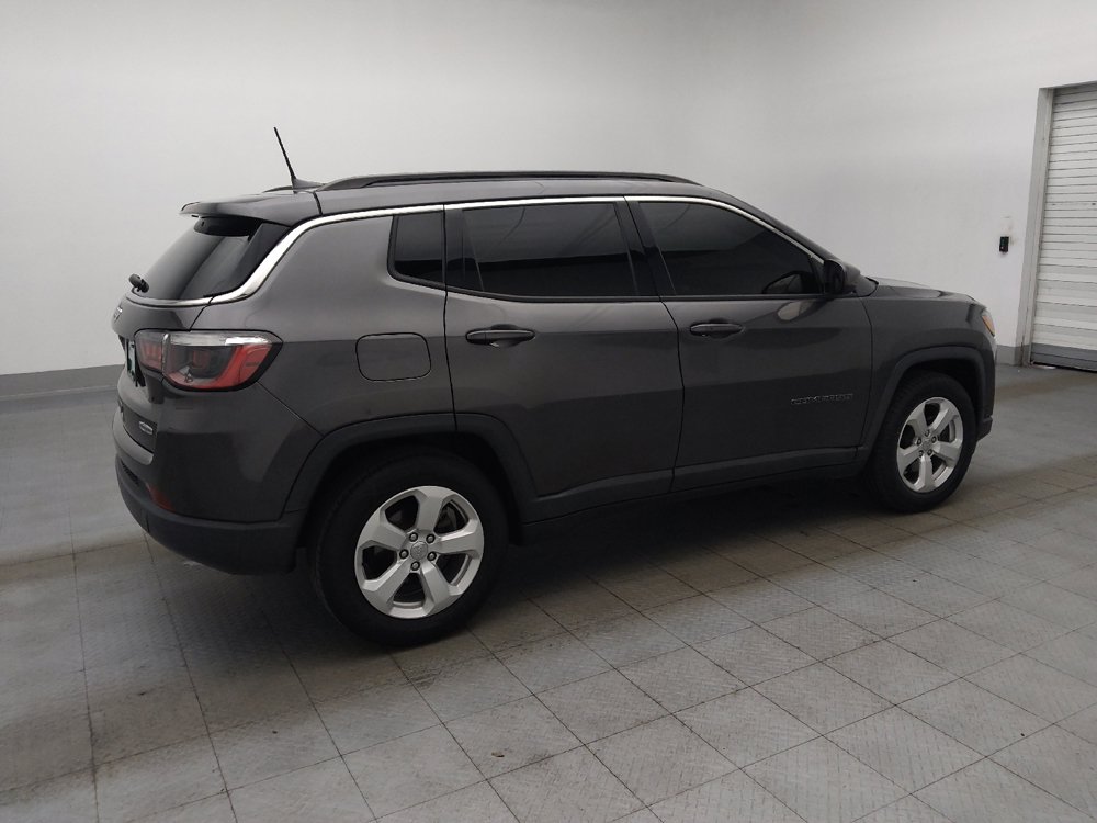 Used 2020 Jeep Compass Latitude FWD image 10
