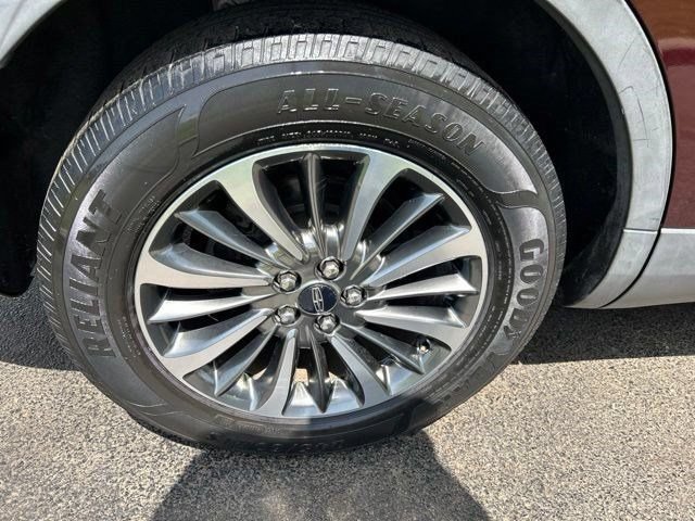 Used 2020 Lincoln Nautilus Reserve w/ Cargo Utility Package FWD image 57