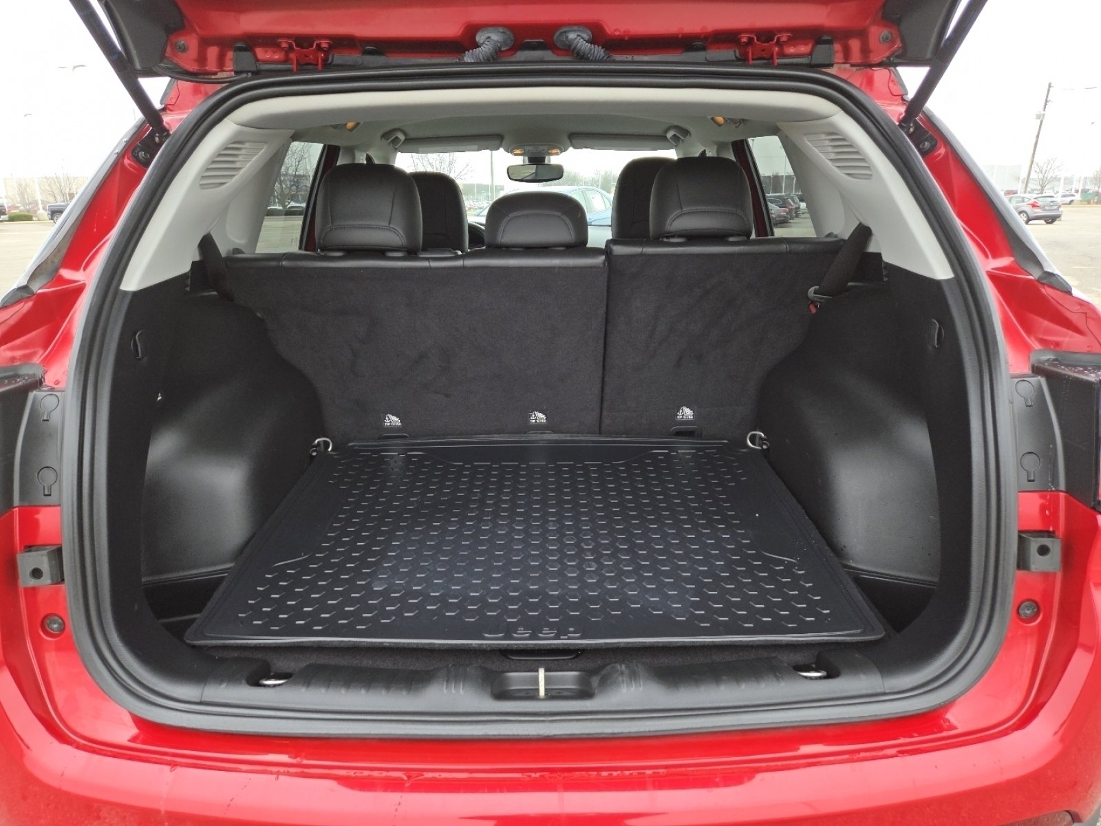 Used 2020 Jeep Compass Latitude image 19