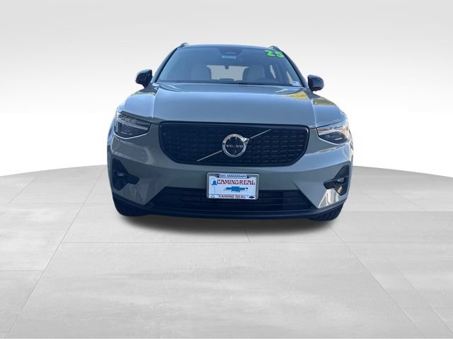 Used 2025 Volvo XC40 B5 Ultra w/ Climate Package AWD/4WD image 8