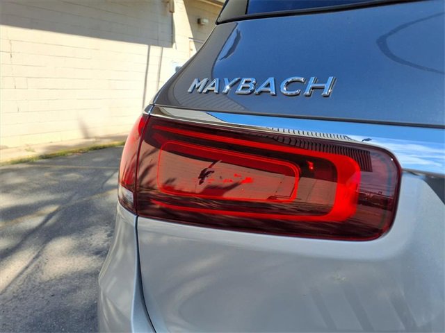 Used 2023 Mercedes-Benz Maybach GLS 600 4MATIC image 11