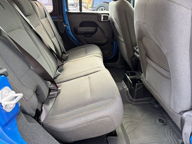 Used 2024 Jeep Wrangler Sport S image 15