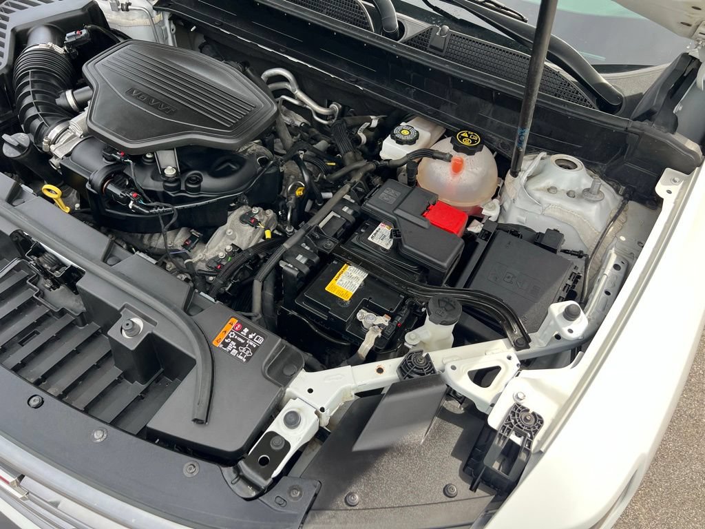 Used 2023 GMC Acadia AT4 w/ GMC Pro Grade Package AWD/4WD image 58