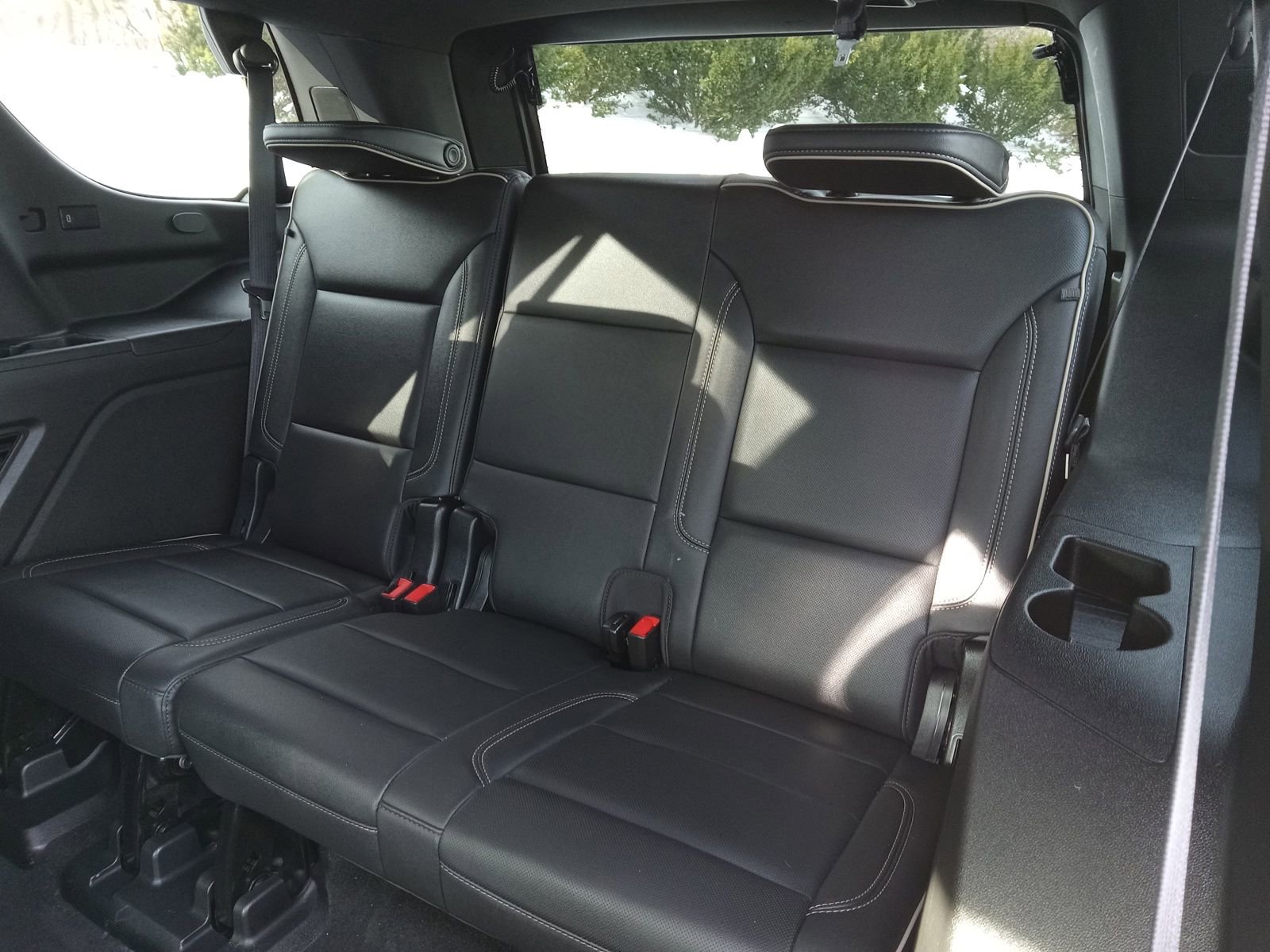 Used 2021 GMC Yukon SLT w/ SLT Luxury Package image 26