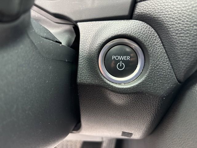Used 2024 Toyota RAV4 SE w/ Weather & Moonroof Package AWD/4WD image 9