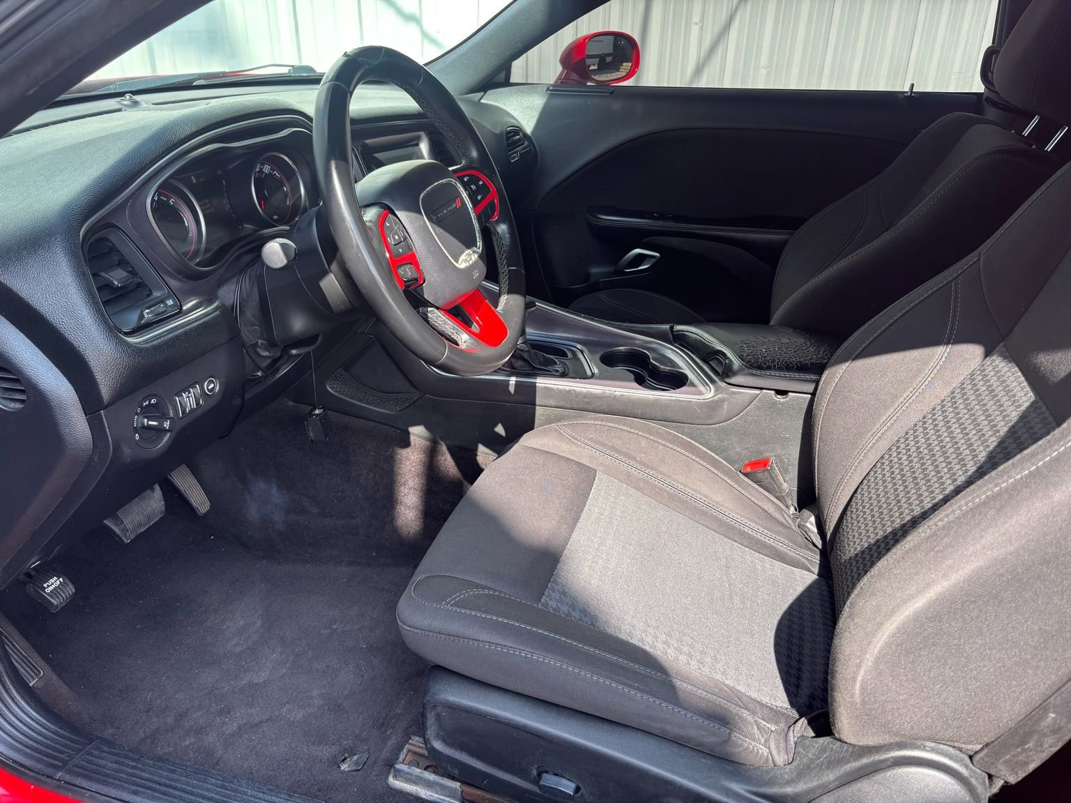 Used 2017 Dodge Challenger R/T image 14