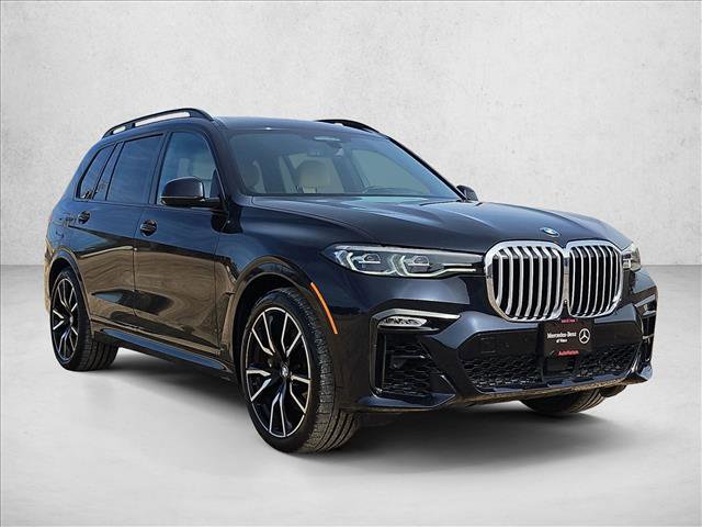 Used 2021 BMW X7 xDrive40i w/ M Sport Package image 3