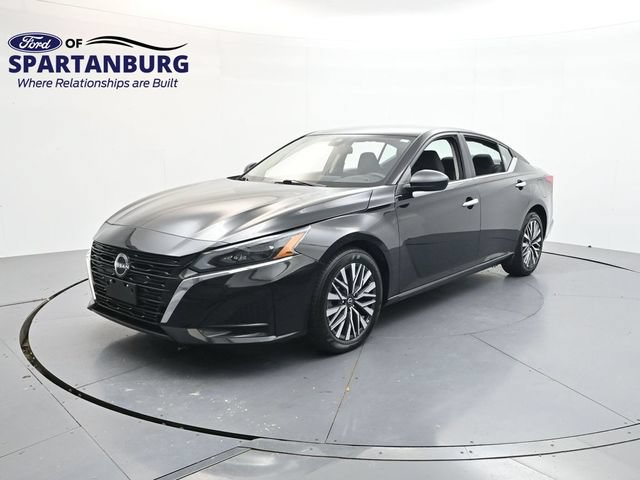 Used 2025 Nissan Altima 2.5 SV FWD video 3