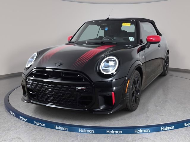 Used 2025 MINI Cooper John Cooper Works FWD image 1