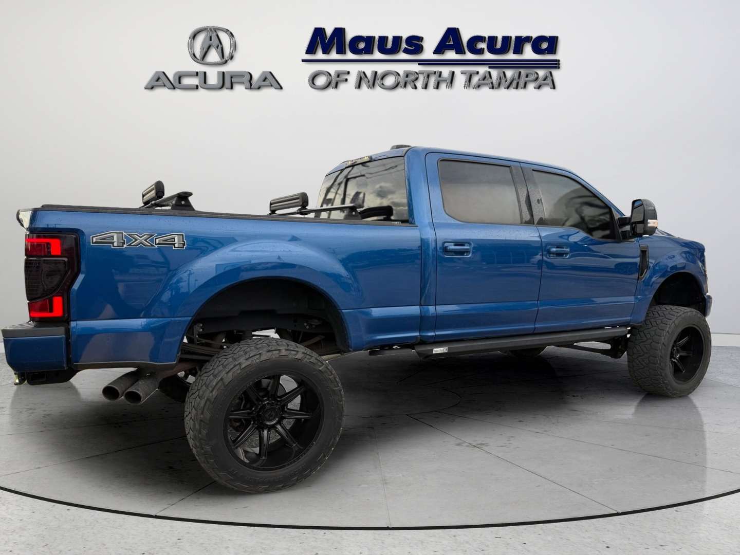 Used 2022 Ford F250 Lariat w/ Black Appearance Package AWD/4WD image 4