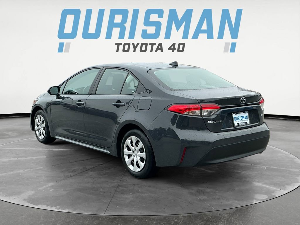 Used 2024 Toyota Corolla LE image 5