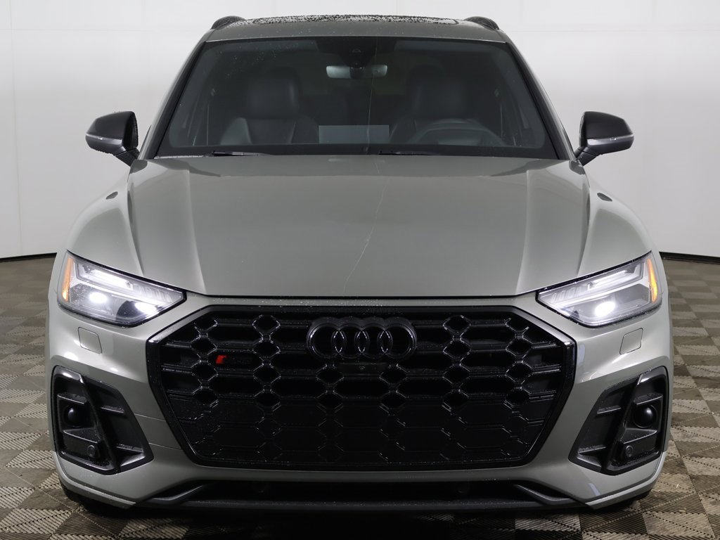 Used 2023 Audi SQ5 Prestige w/ Prestige Package image 14
