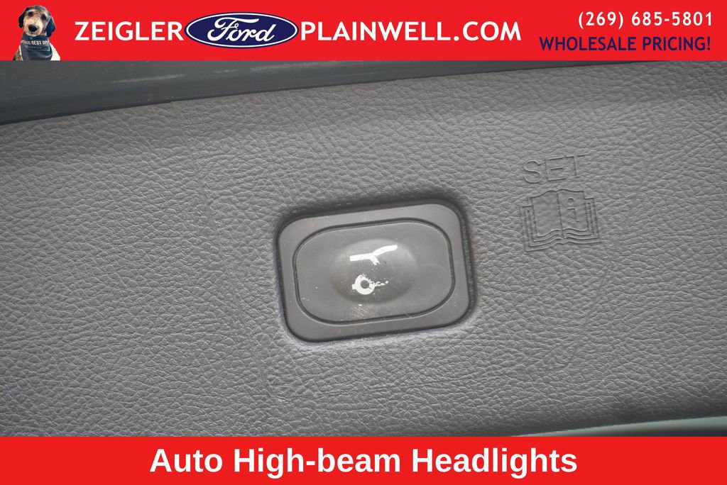 Used 2024 Ford Edge SEL w/ Convenience Package image 12