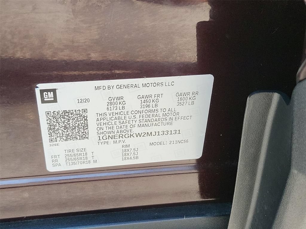 Used 2021 Chevrolet Traverse LT FWD image 25