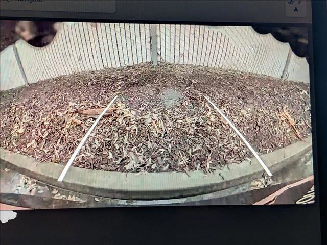 Used 2023 Tesla Model Y Long Range image 13