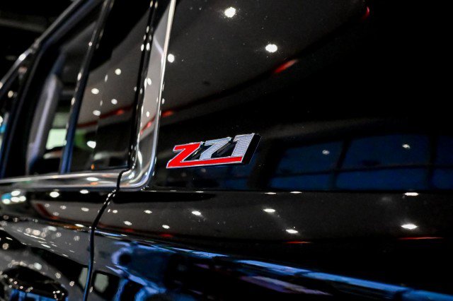 Used 2020 Chevrolet Suburban LT image 15