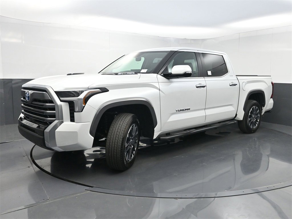 Used 2024 Toyota Tundra Limited image 24