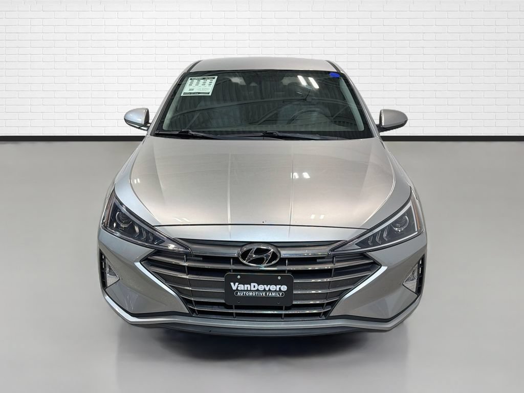 Used 2020 Hyundai Elantra SE FWD image 2