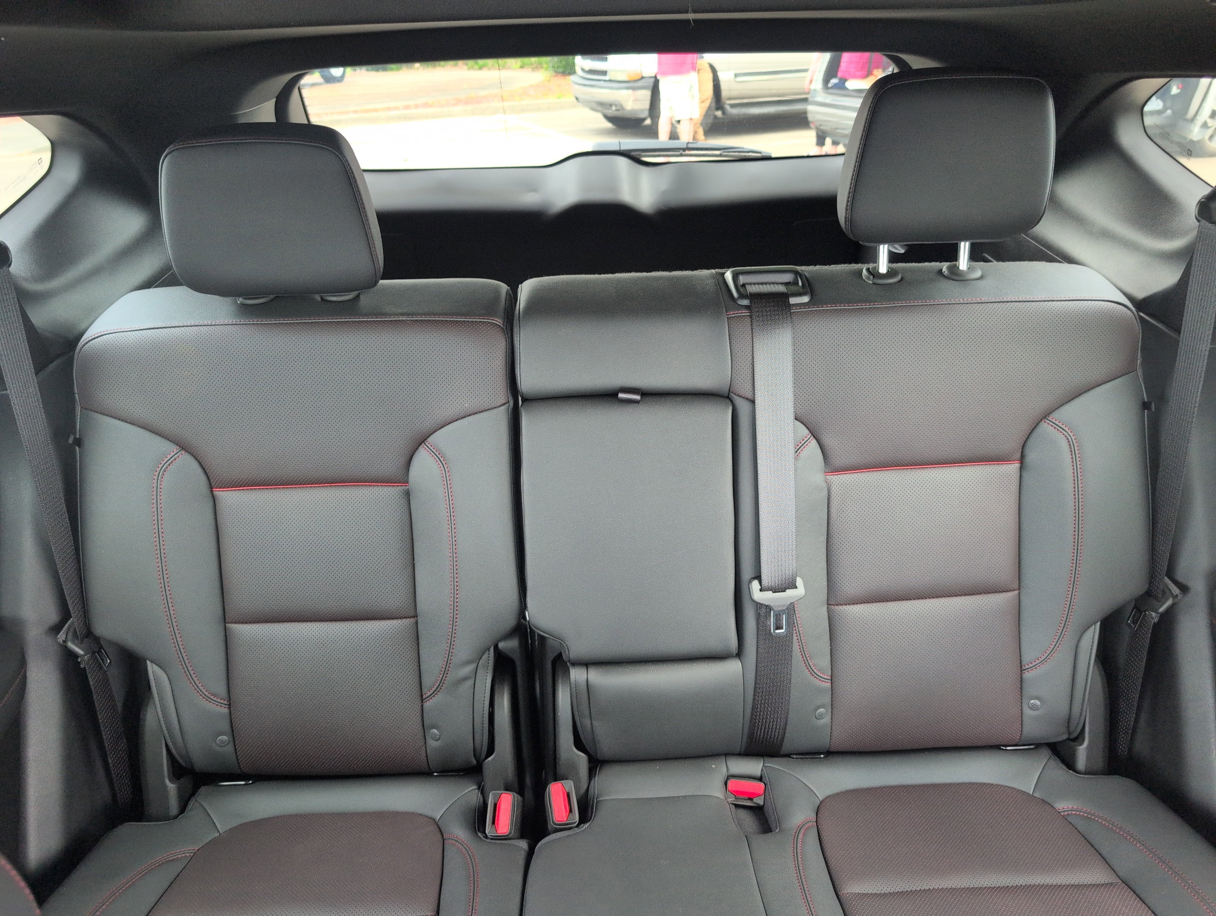 Certified 2025 Chevrolet Blazer RS FWD image 30