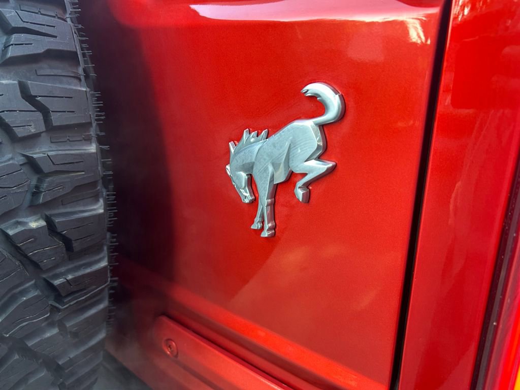 Used 2023 Ford Bronco Badlands w/ Sasquatch Package image 32