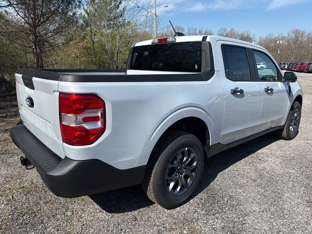 New 2026 Ford Maverick XLT image 9