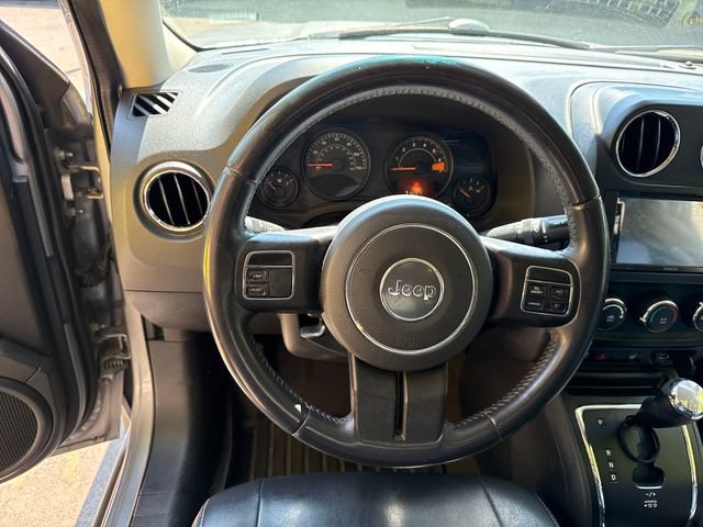 Used 2017 Jeep Patriot 4WD image 18