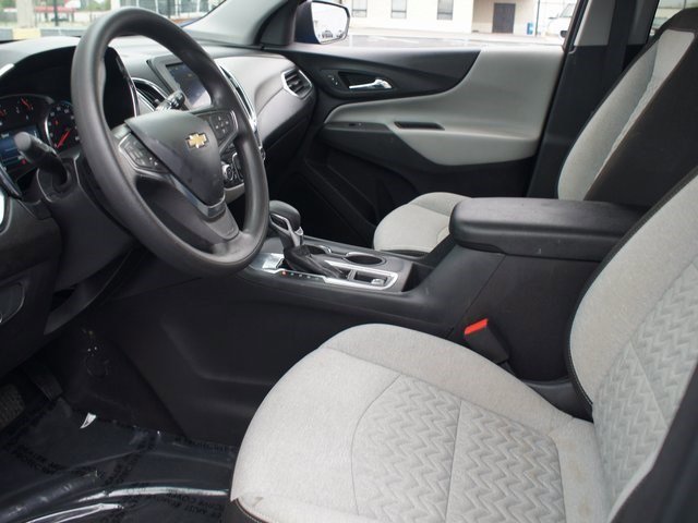 Used 2024 Chevrolet Equinox LS w/ LS Convenience Package image 12