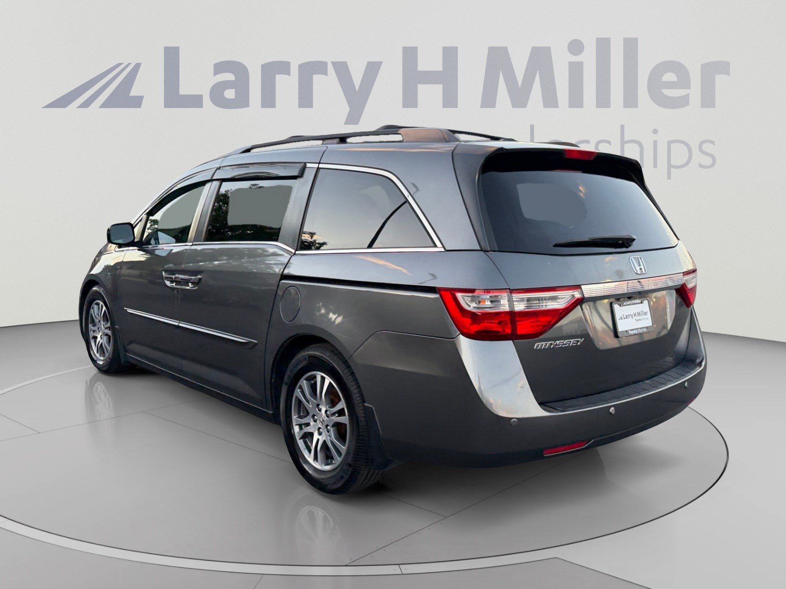 Used 2013 Honda Odyssey EX-L image 3