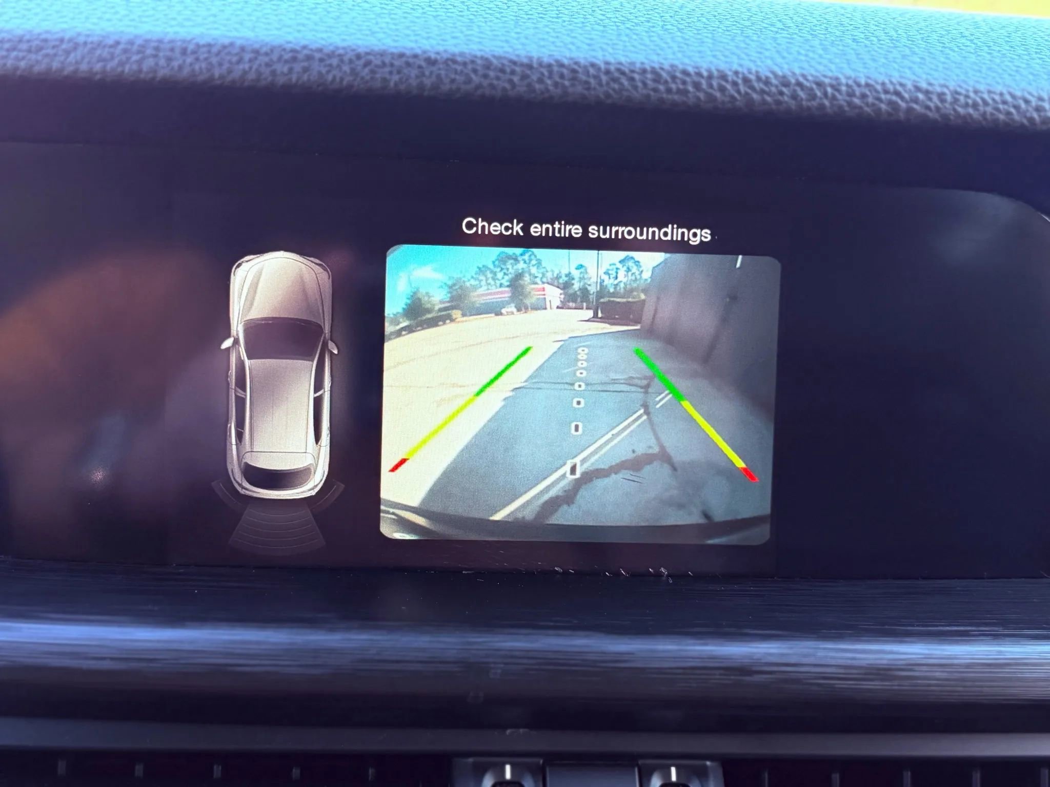 Used 2018 Alfa Romeo Stelvio AWD w/ Convenience Package image 25