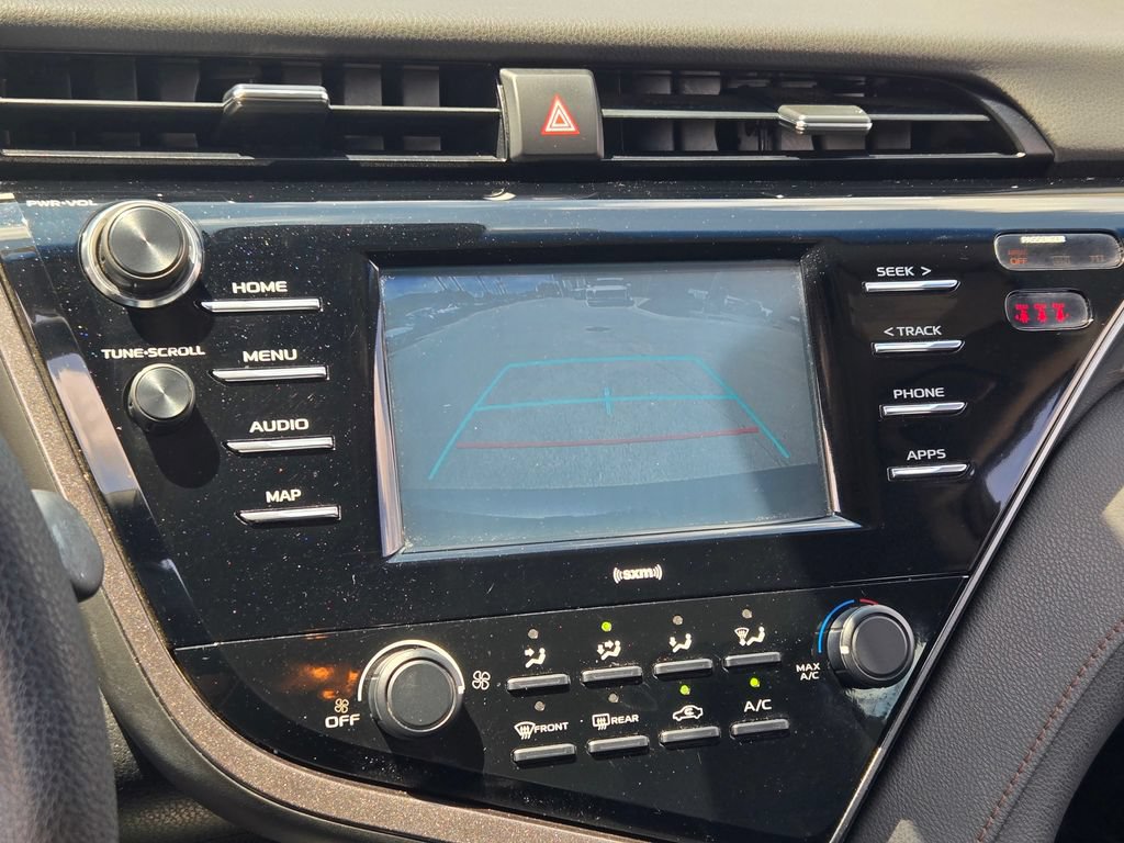 Used 2020 Toyota Camry LE w/ Carpet Mat Package FWD image 32