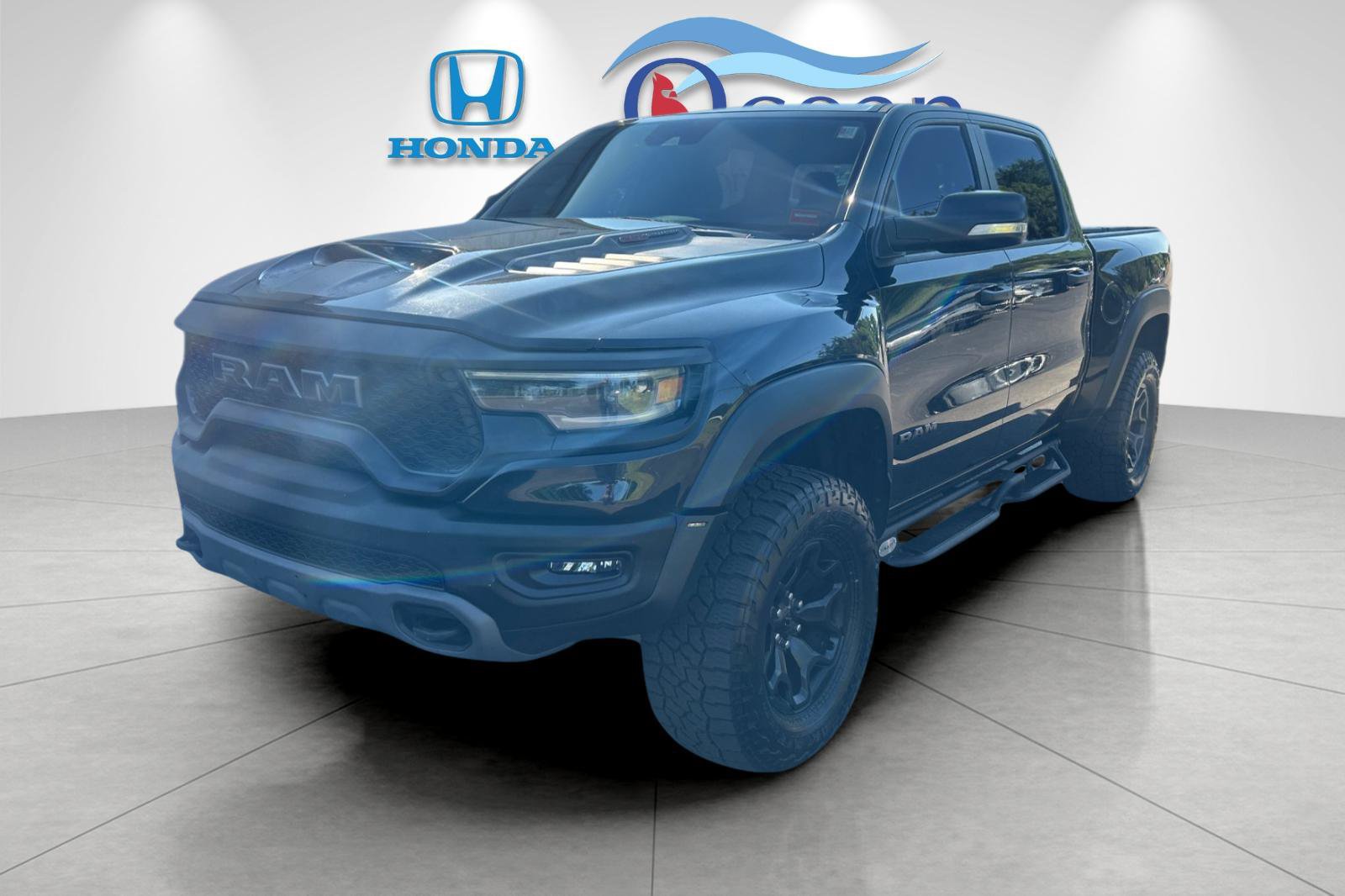 Used 2022 RAM 1500 TRX AWD/4WD image 8