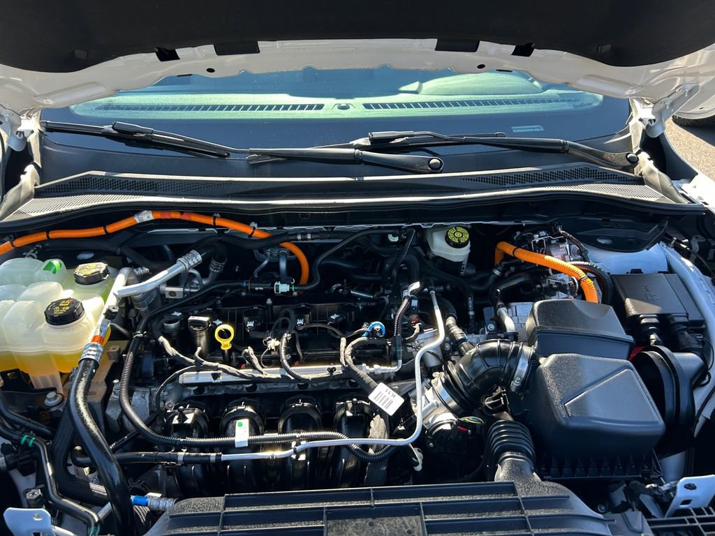 Used 2020 Ford Escape SE Sport image 30