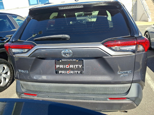 Used 2020 Toyota RAV4 Limited w/ All Weather Liner Package AWD/4WD image 5