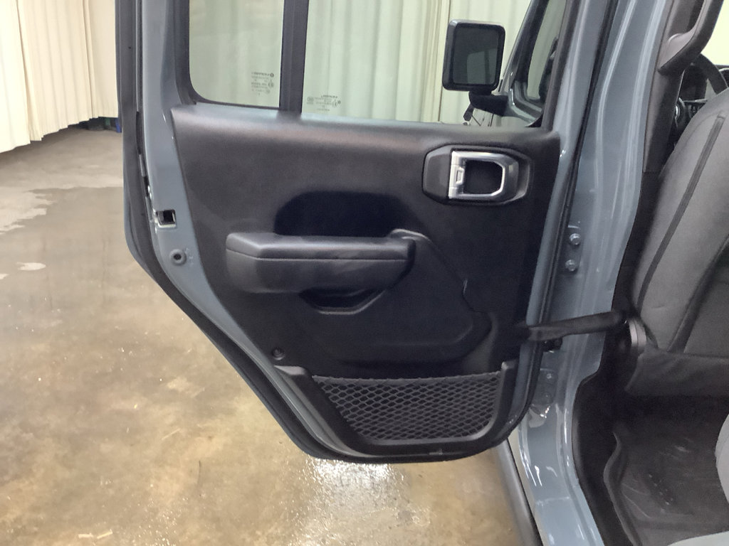 New 2026 Jeep Gladiator Sport S image 26