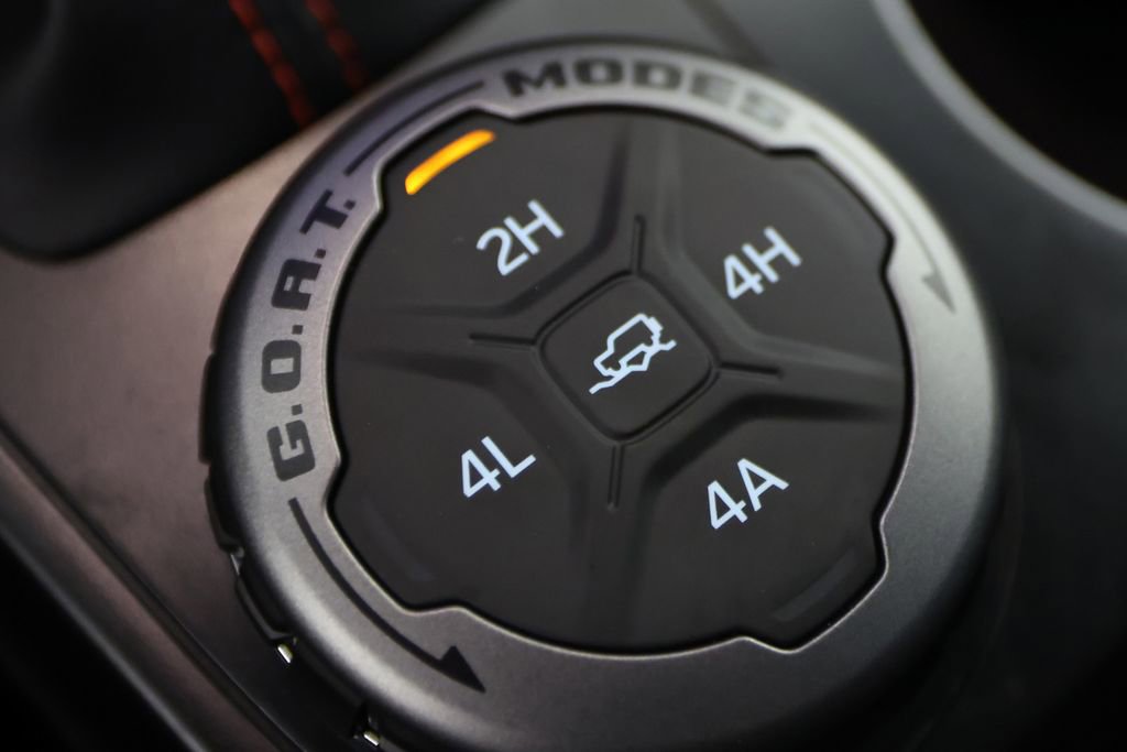 Used 2025 Ford Bronco Heritage Edition image 23